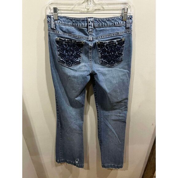 SO Jeans Women's Size 5 Blue Mid Rise Flared Embroidered Cowboy Cottagecore - Picture 2 of 7